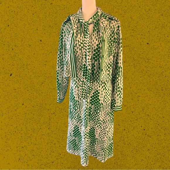 VTG 70s Mod Green & White Abstract Pattern Dress & Button Front Cardigan Set | S - Picture 2 of 16